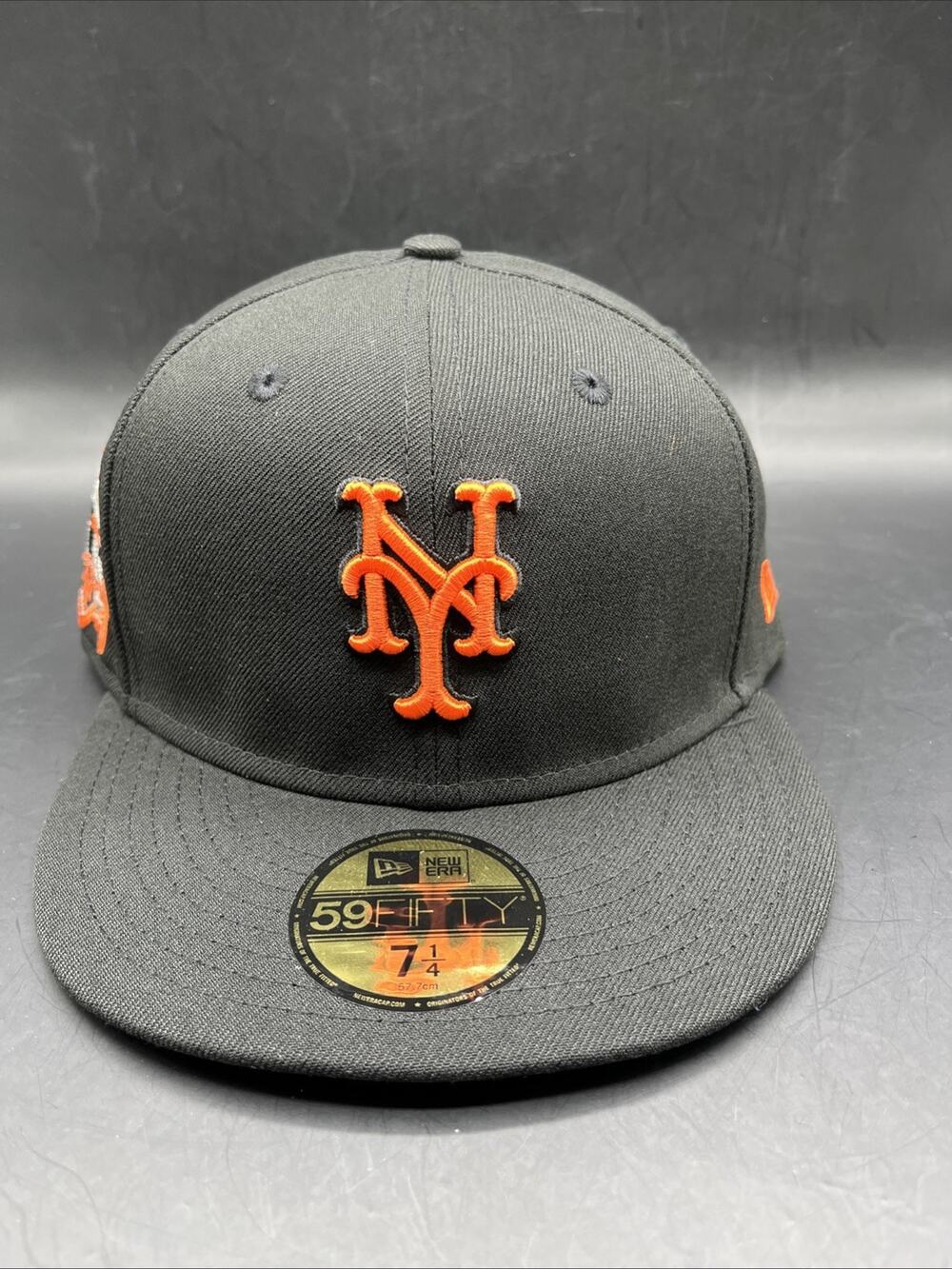 New Era NY Mets Final Season Shea Stadium 59FIFTY 7 1/4 Fitted Cap Black Orange